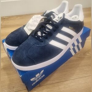 Men's adidas Gazelle Shoes Size 10.5